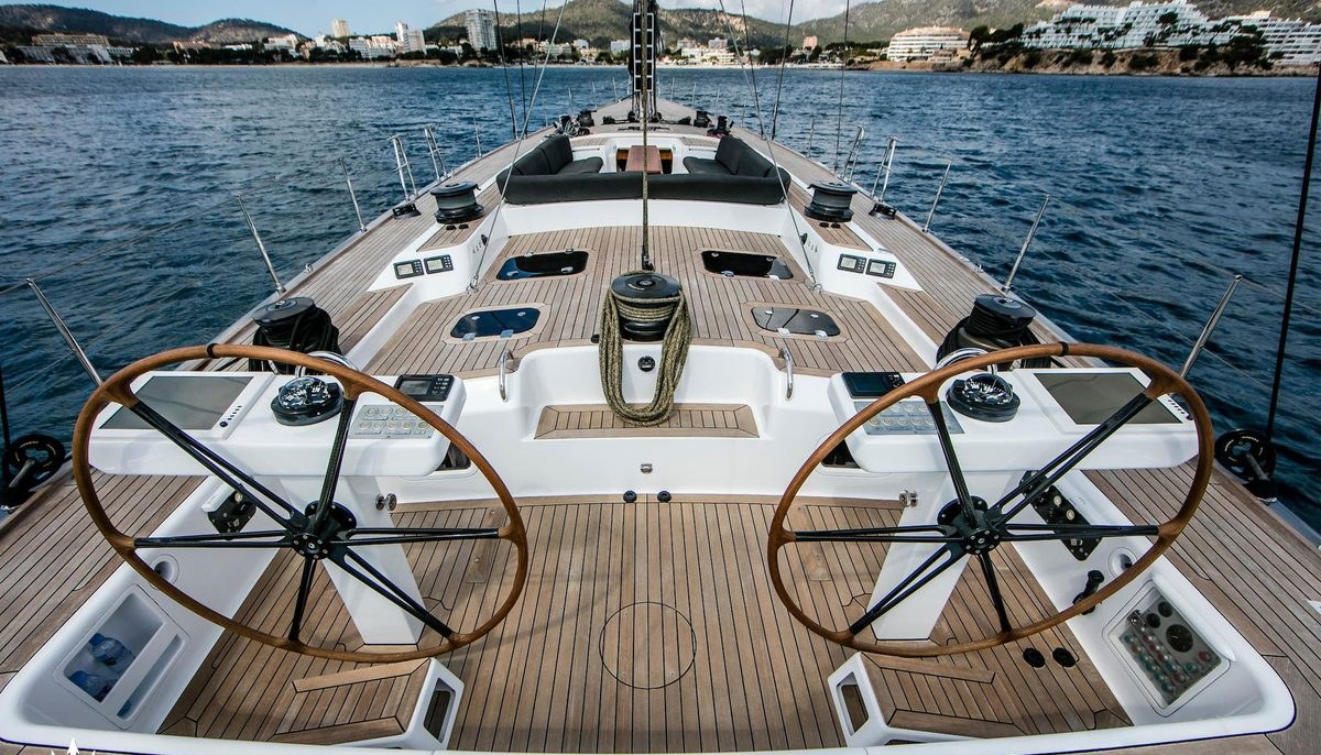 STELLA yacht charter 5