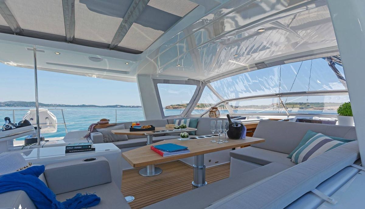 ALIZEE yacht charter 4