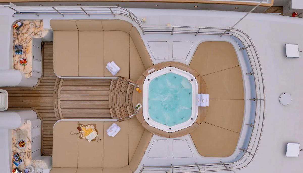 ISABELL PRINCESS OF THE SEA yacht charter 3