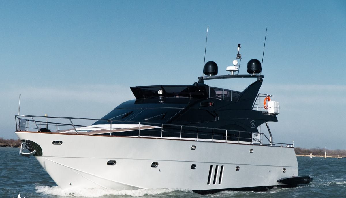 ALMA DE MAR yacht charter 2