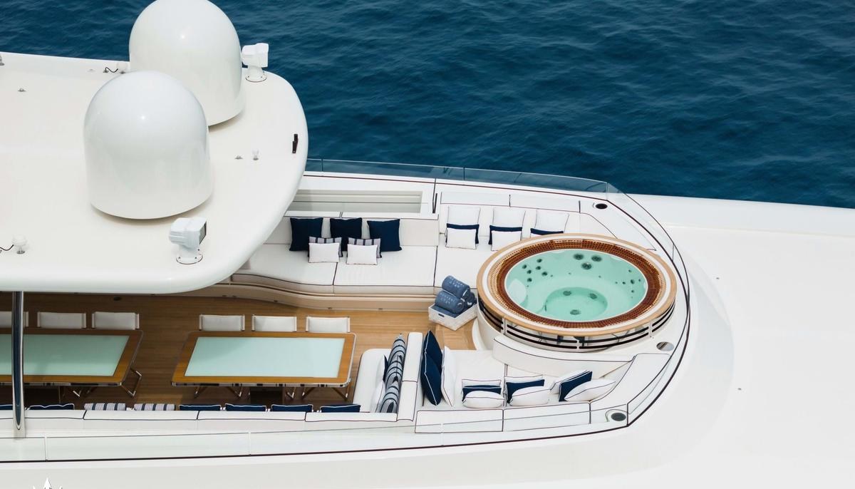 LASATA yacht charter 3