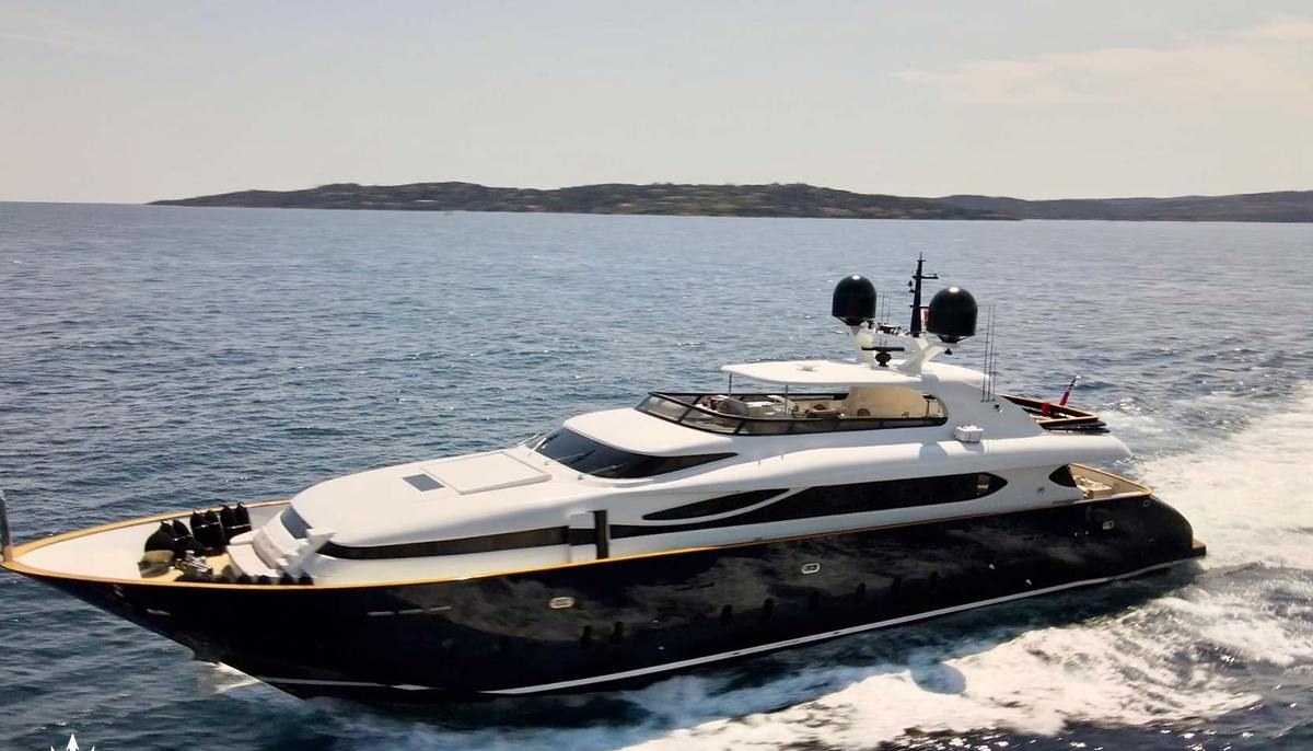 LA GIOCONDA yacht charter 2