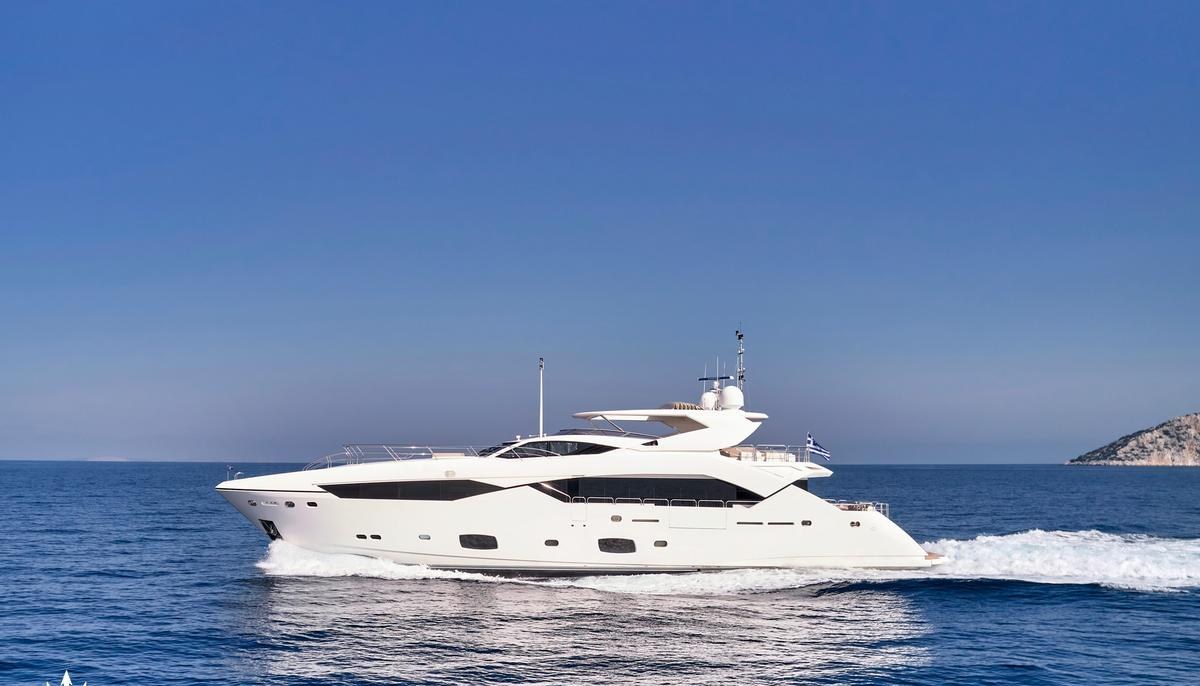 MAKANI II yacht charter 2