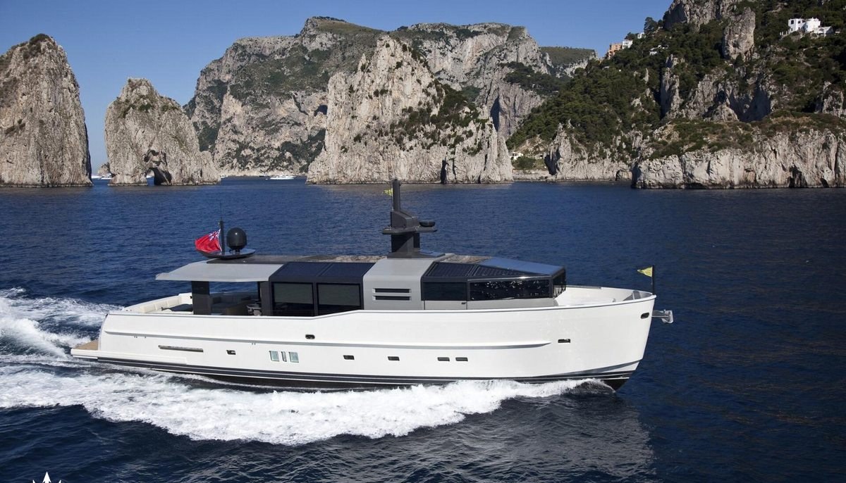 ETERNITY 44 yacht charter 3