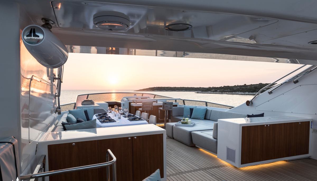 KALIMERA yacht charter 4