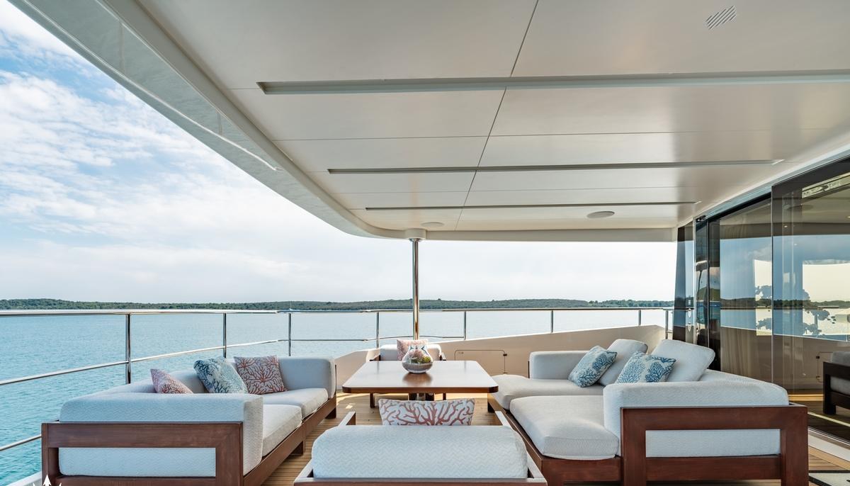 LADY MRD yacht charter 5