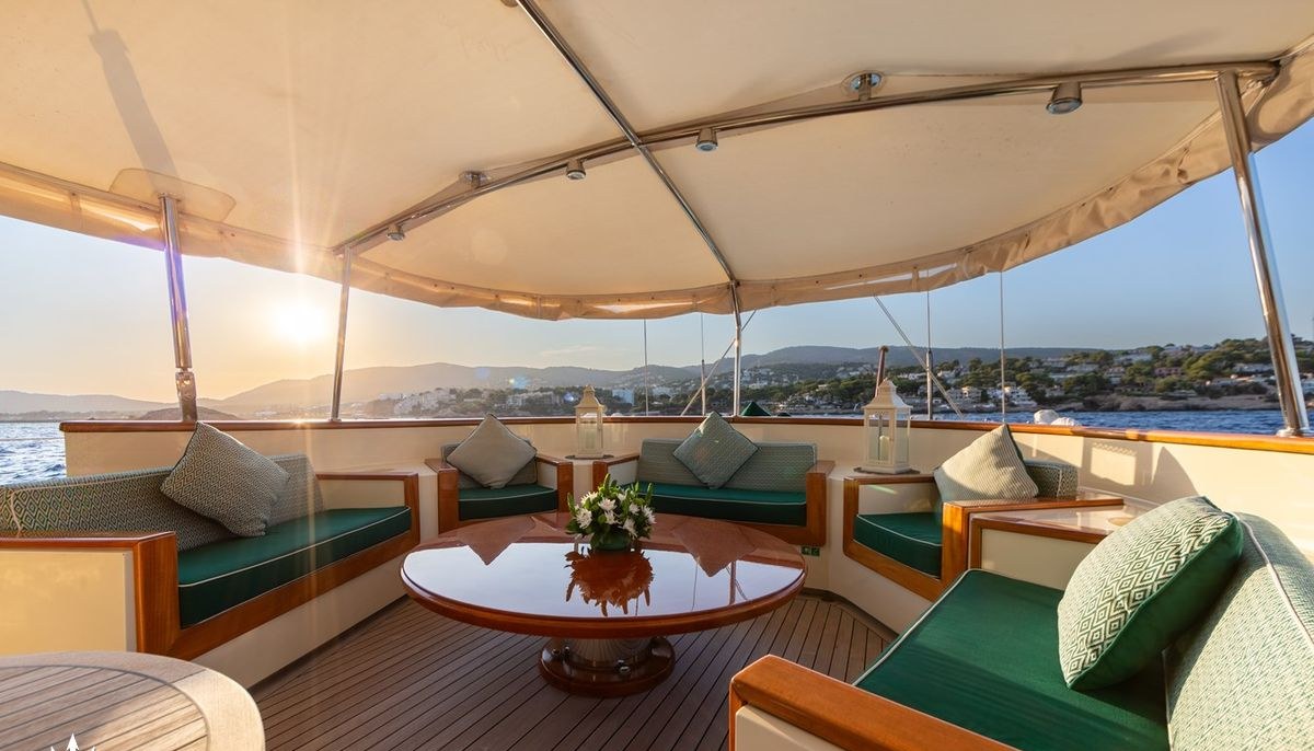 NORFOLK STAR yacht charter 5