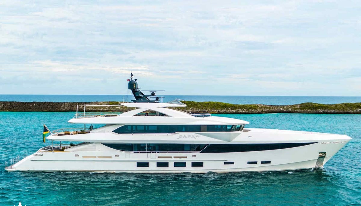 BABAS yacht charter 2