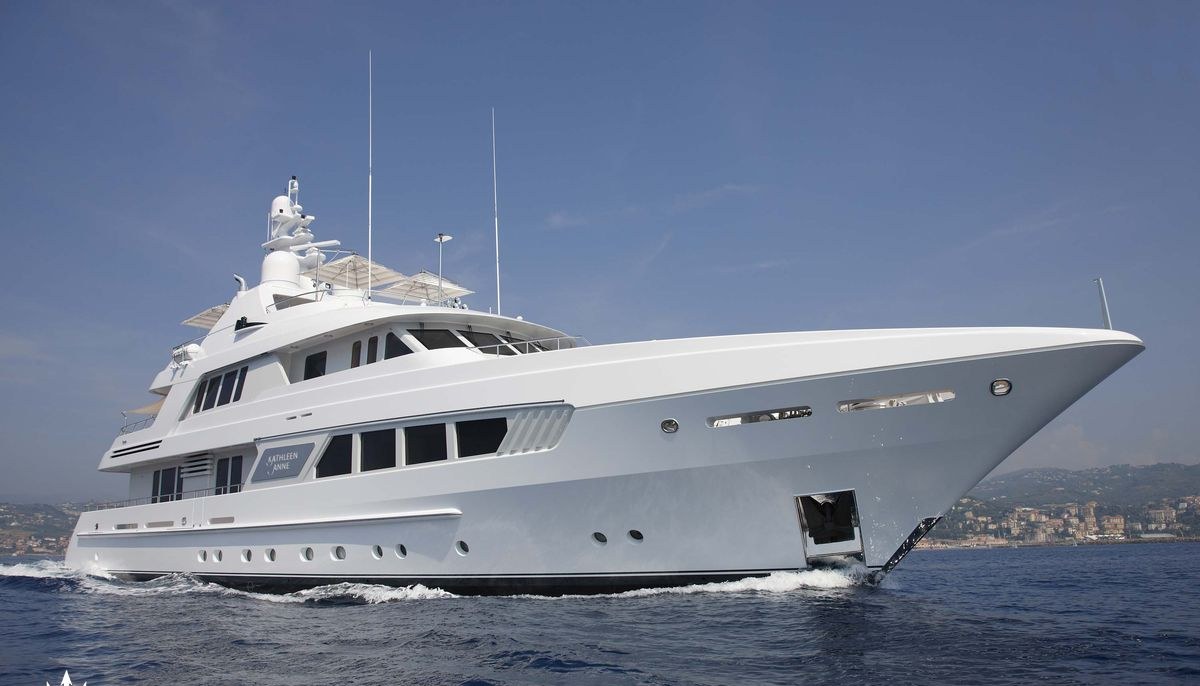 KATHLEEN ANNE yacht charter 2