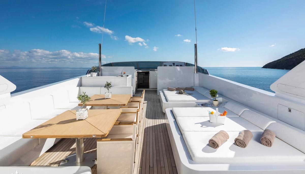 SOLE DI MARE yacht charter 4