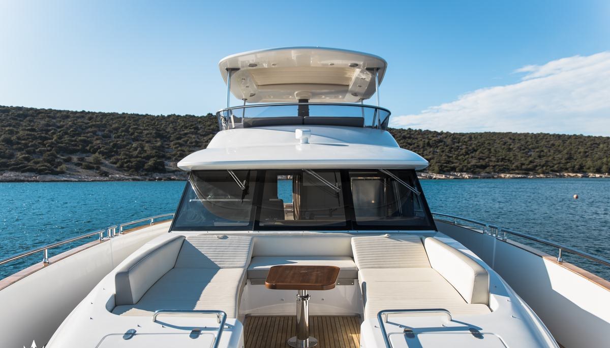 BOLLINGER yacht charter 3