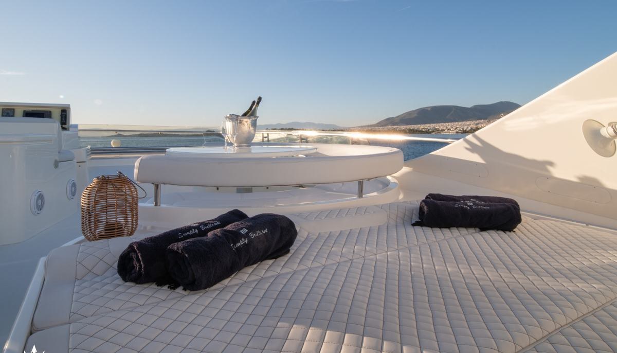 SIMPLY BRILLIANT yacht charter 4