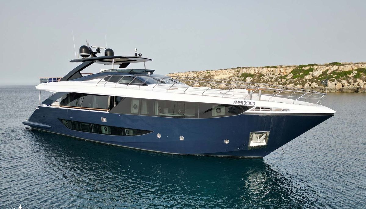 ALTVS yacht charter 2