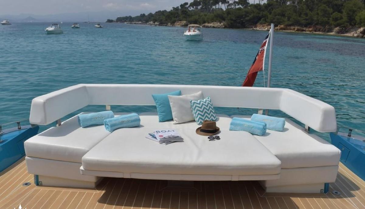 LITTLE ONE yacht charter 4