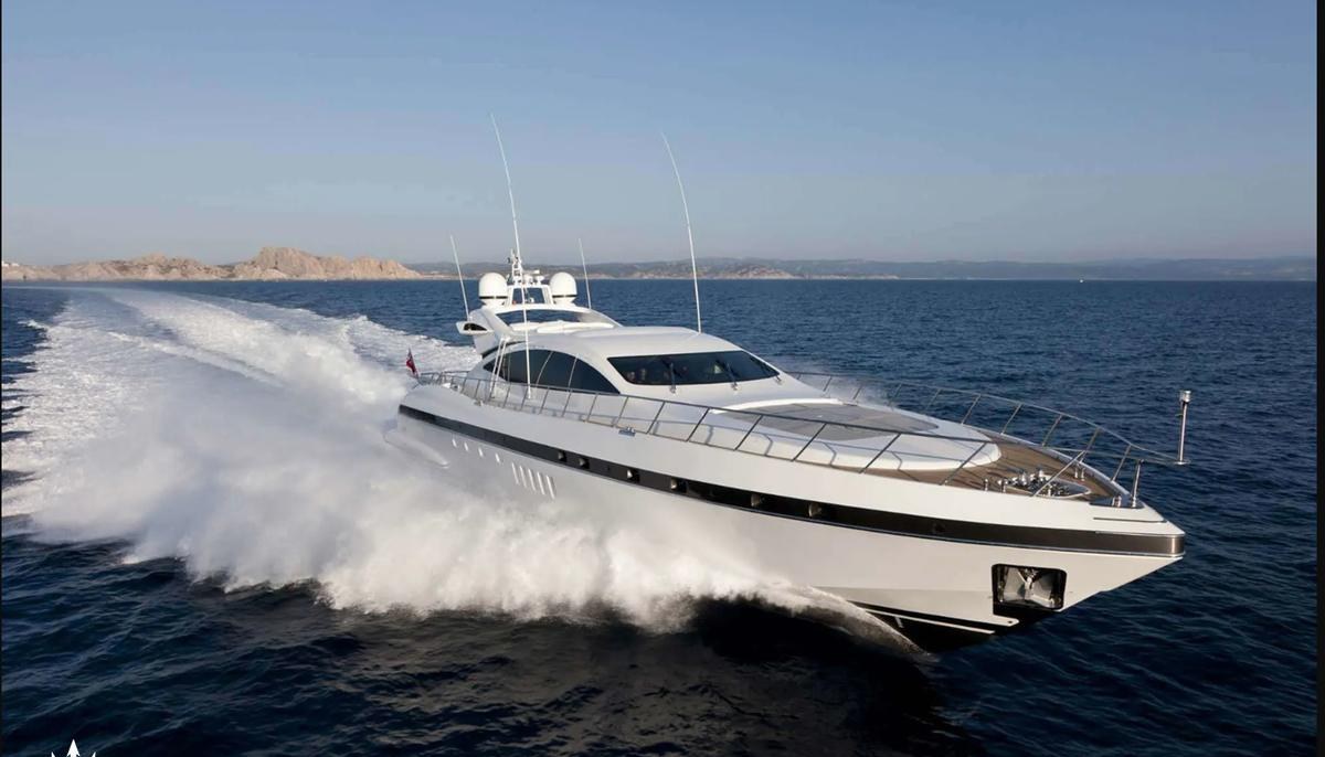 L'ESPERANCE yacht charter 2