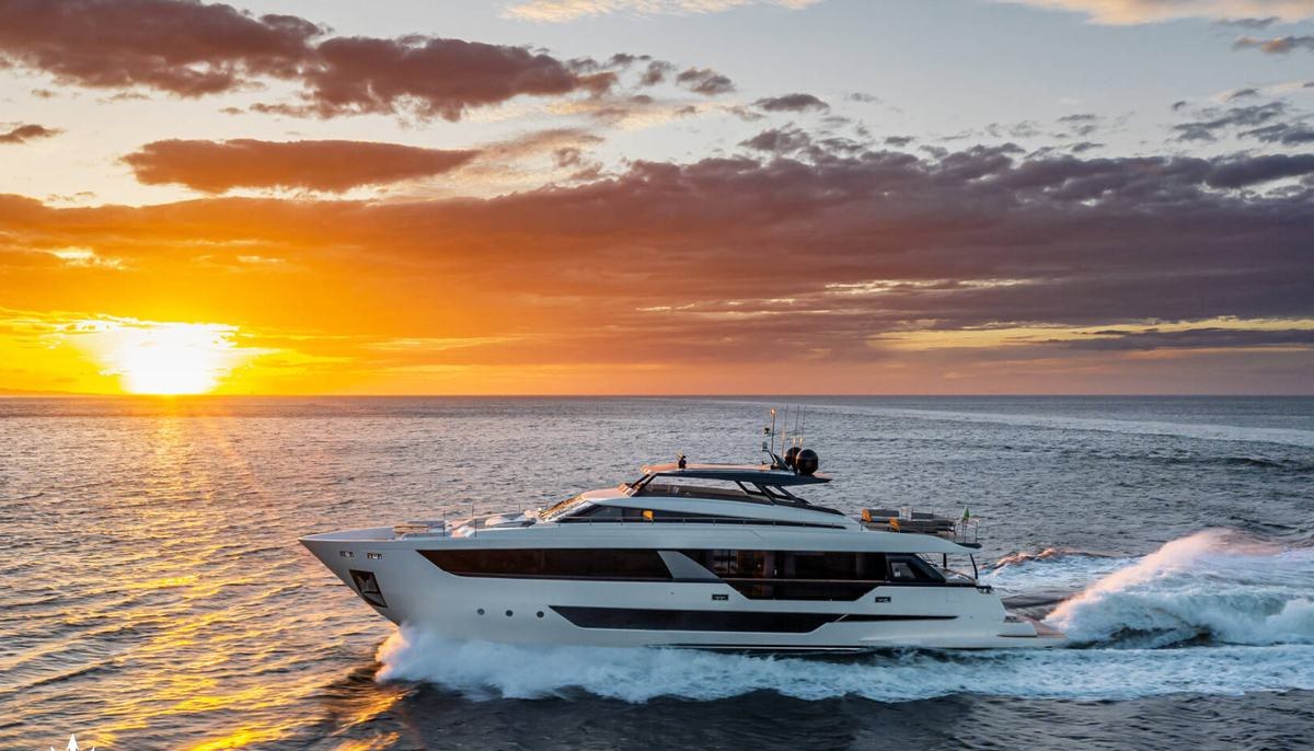 B.A.13 yacht charter 2