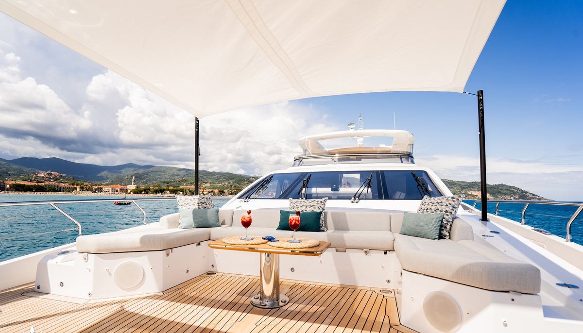 VESTA yacht charter 3