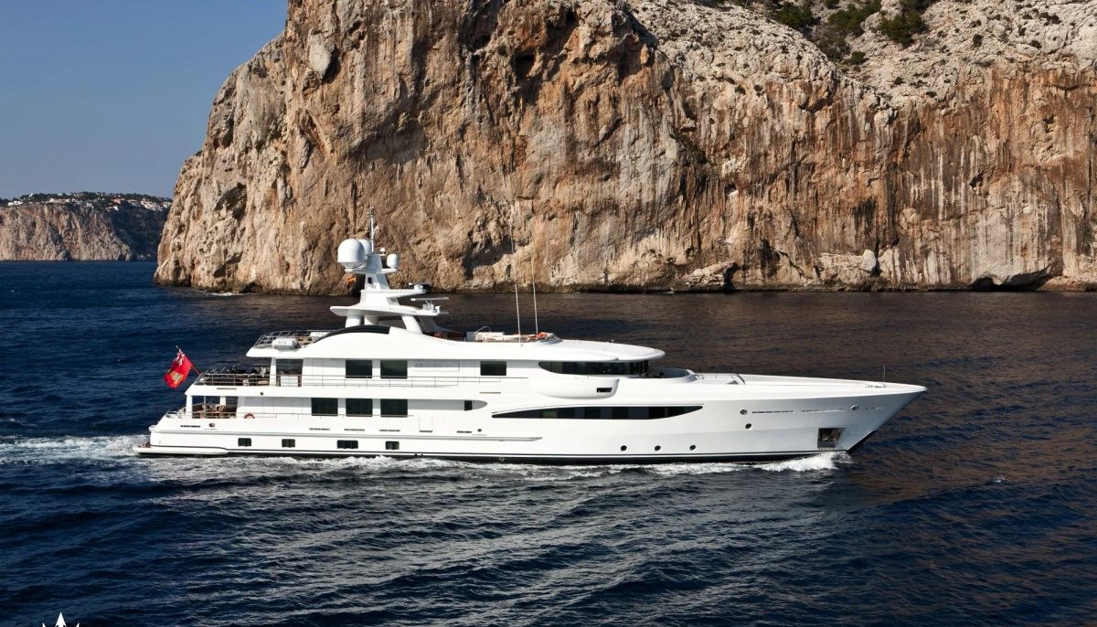 SWEET MARYI yacht charter 2