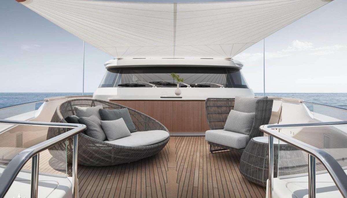 MALKIA yacht charter 4