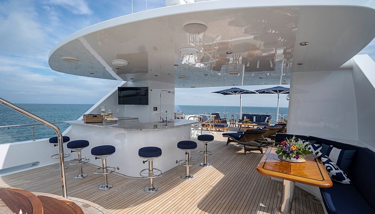 AQUASITION yacht charter 4