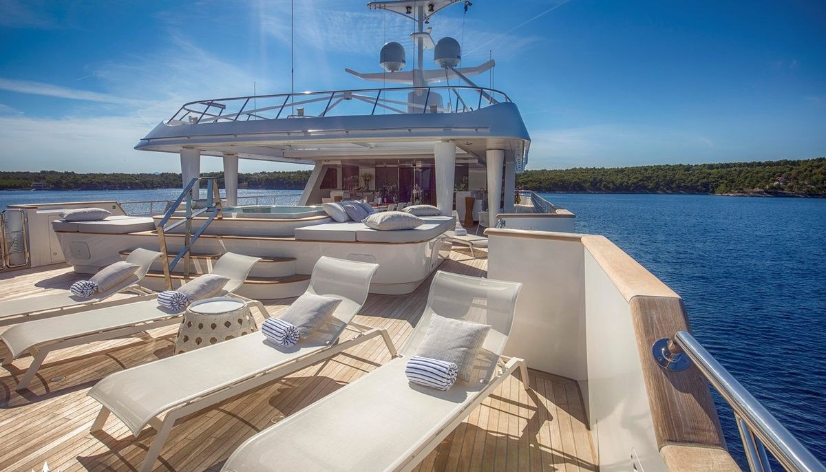 KATINA yacht charter 4