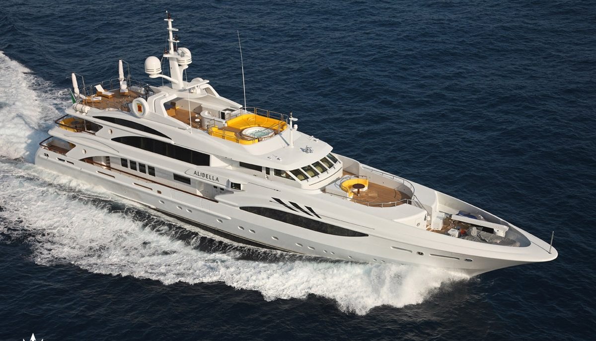 PLATINUM yacht charter 2