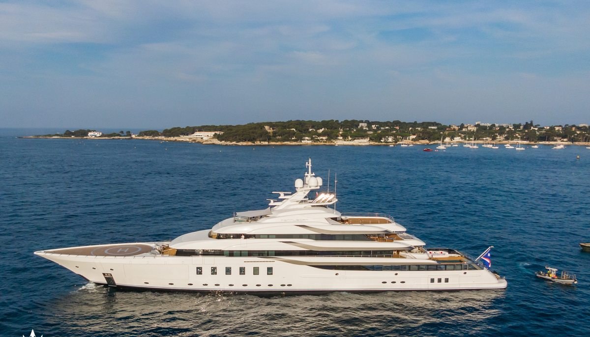 CC-SUMMER yacht charter 2