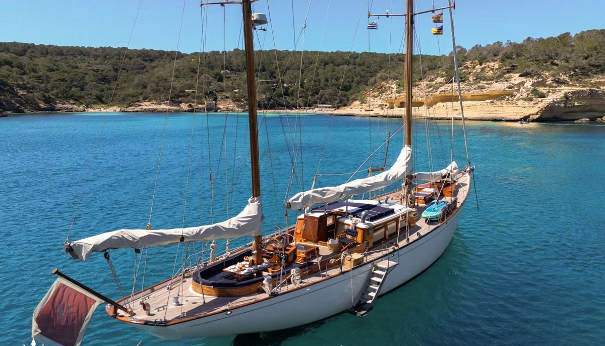 GAEL I yacht charter 2