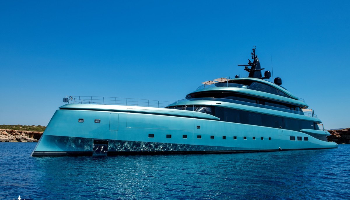KENSHO yacht charter 2