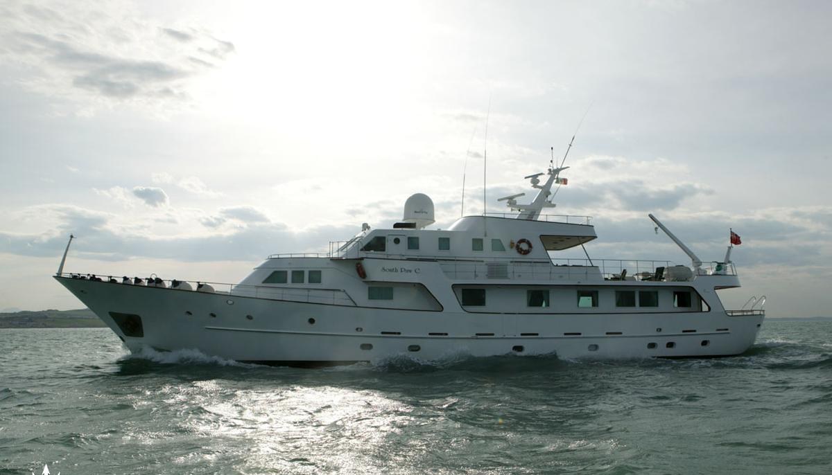 SOUTH PAW C yacht charter 2