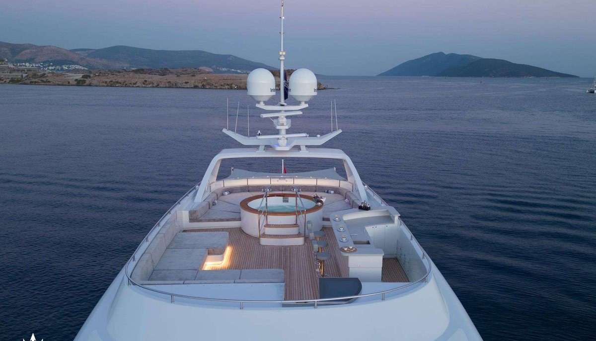 PRINCESS MELDA yacht charter 3