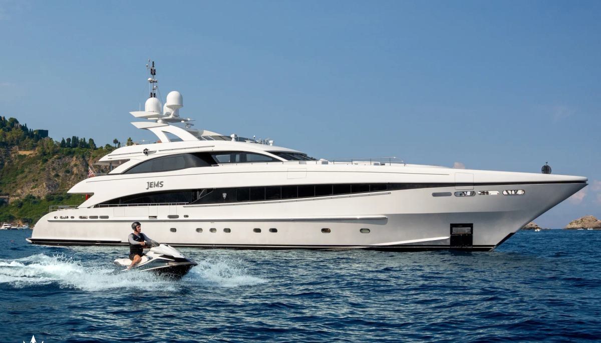 JEMS yacht charter 2