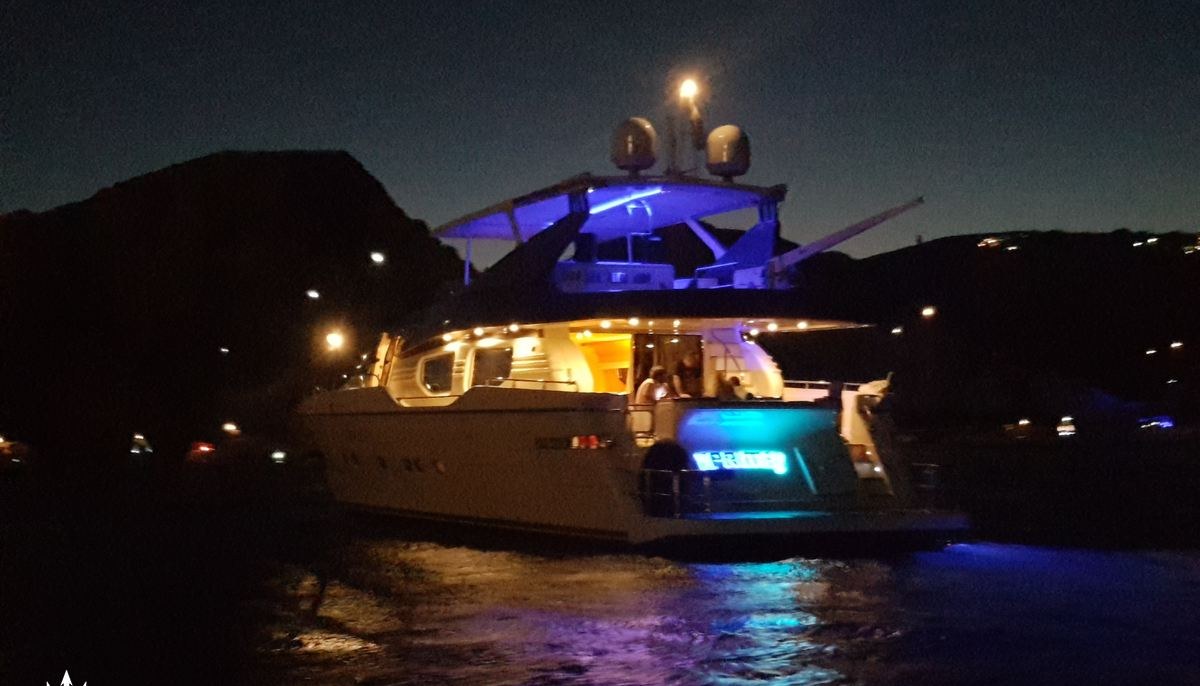 PRIME yacht charter 5
