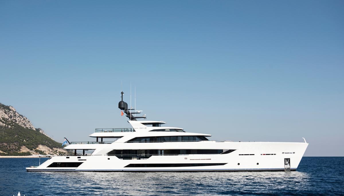 AL WAAB yacht charter 2