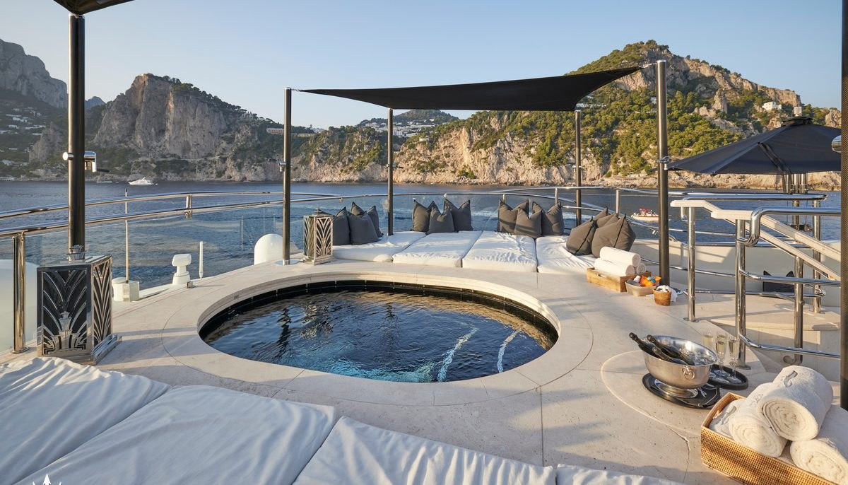 SILVER ANGEL yacht charter 3