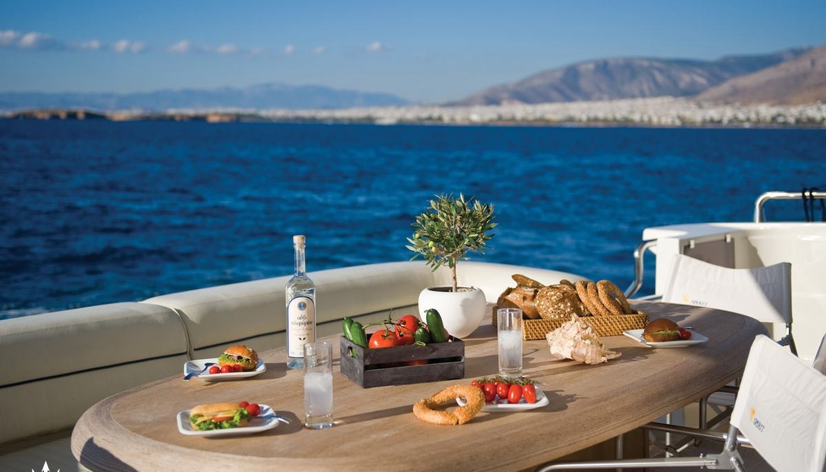 DILIAS yacht charter 5