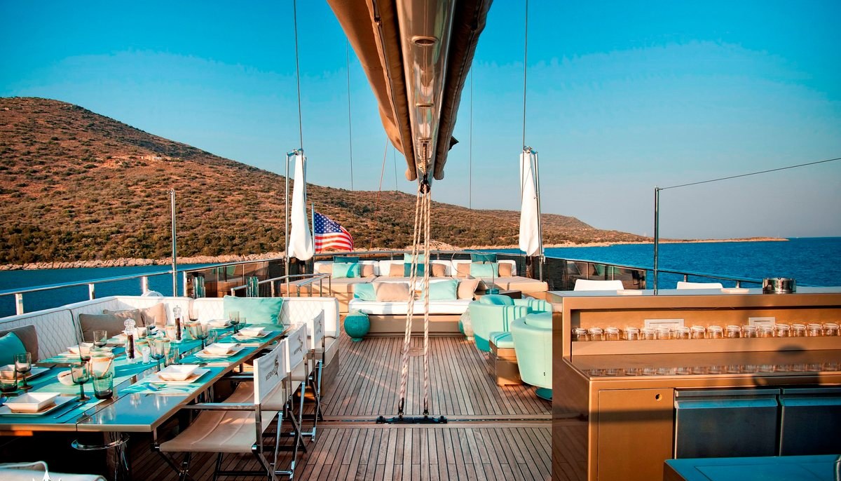 MERMAID yacht charter 4
