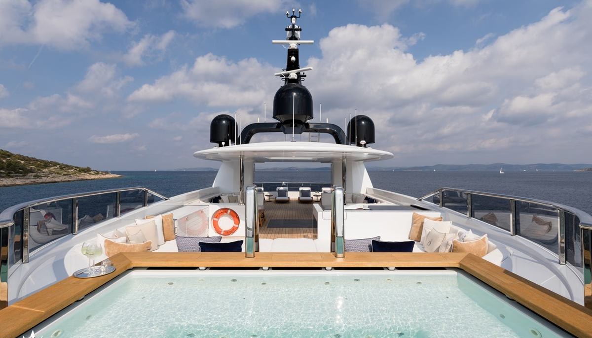 SAMURAI yacht charter 3