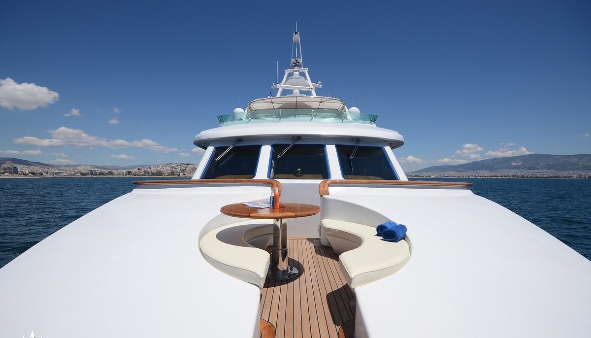 CAMELLIA I yacht charter 3