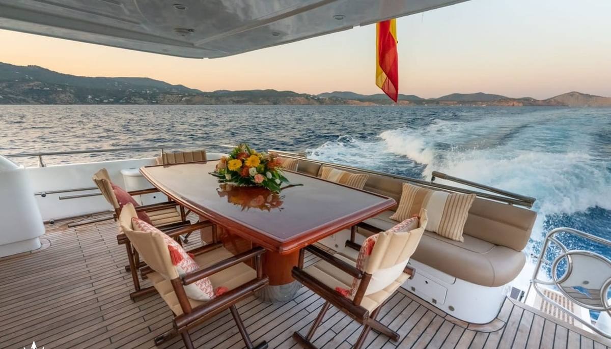 NEPHENTA yacht charter 5
