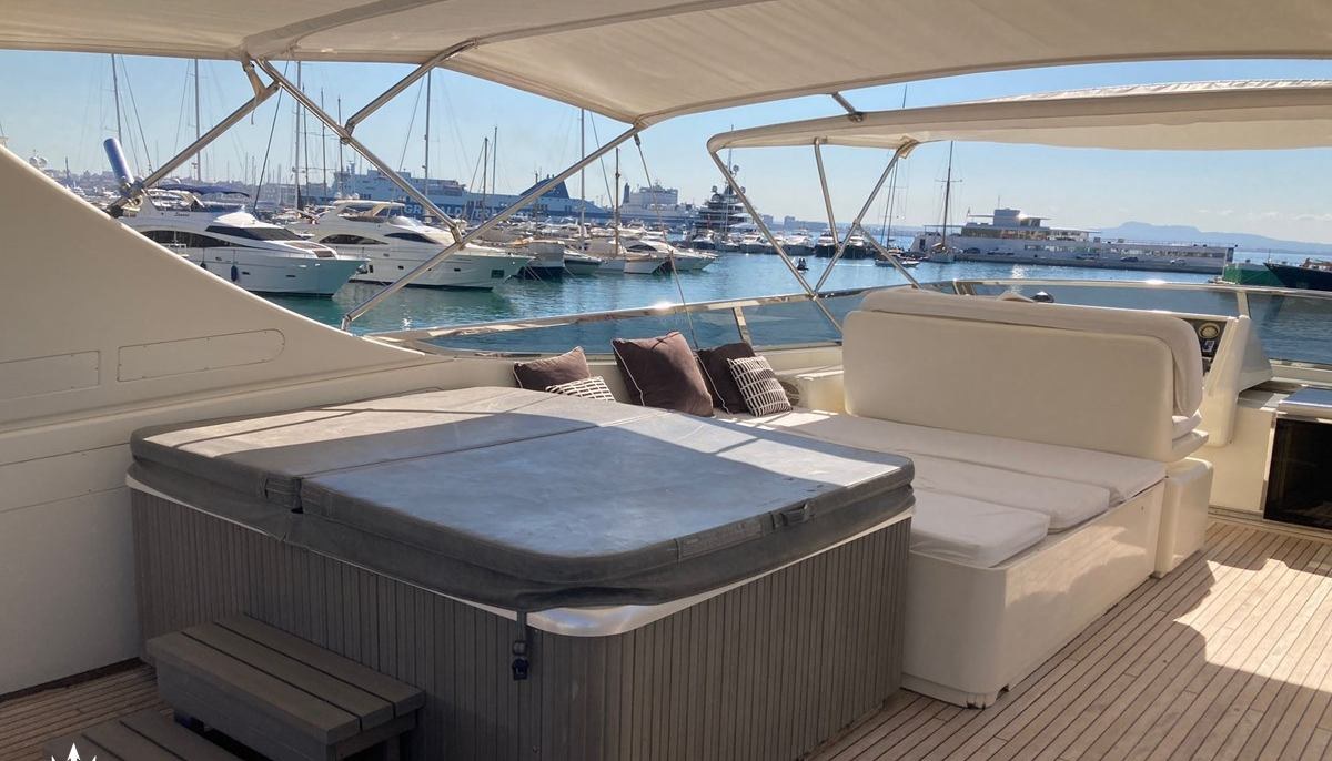 GEORG I yacht charter 3