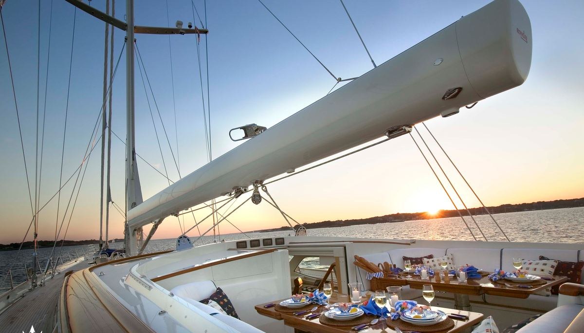 ASOLARE yacht charter 3