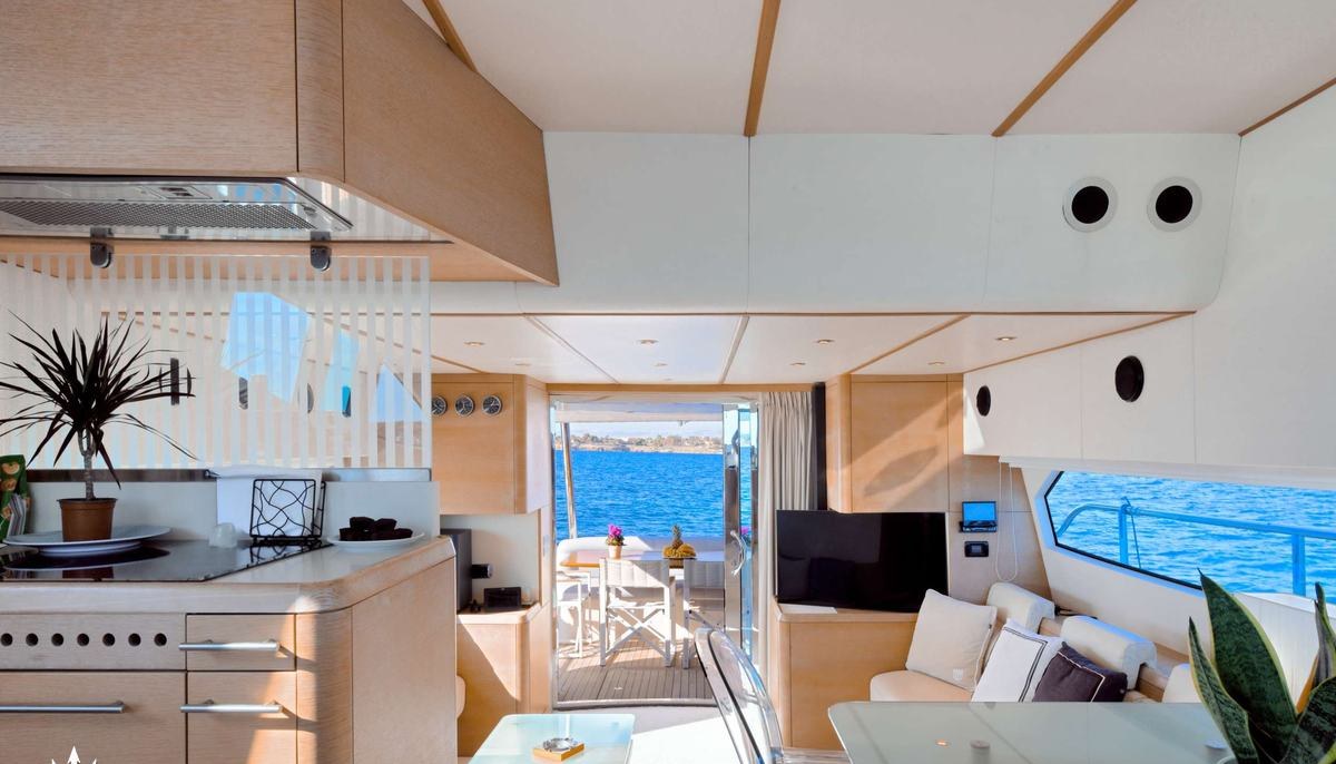 BLUEWAVE yacht charter 5