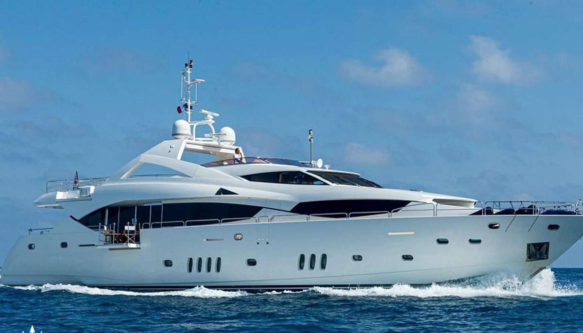 BLADE I yacht charter 2