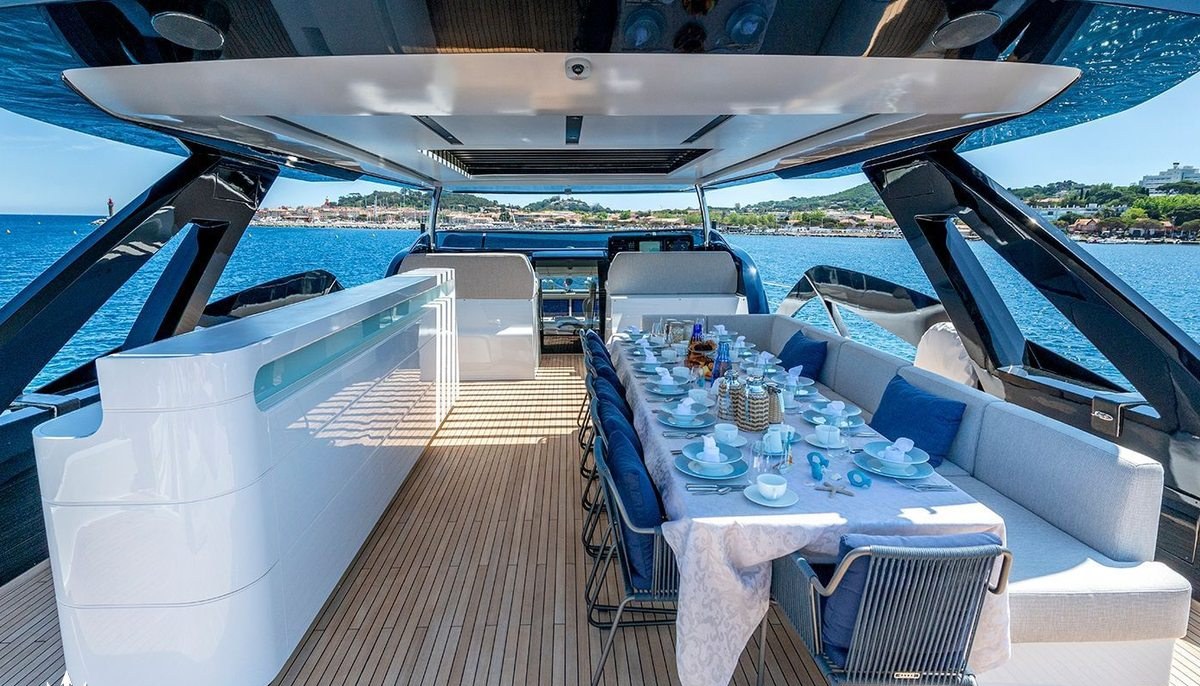 ARSANA yacht charter 4