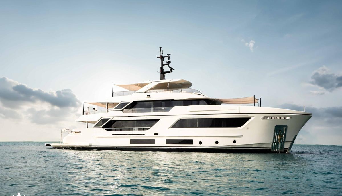 STELLAMAR yacht charter 2