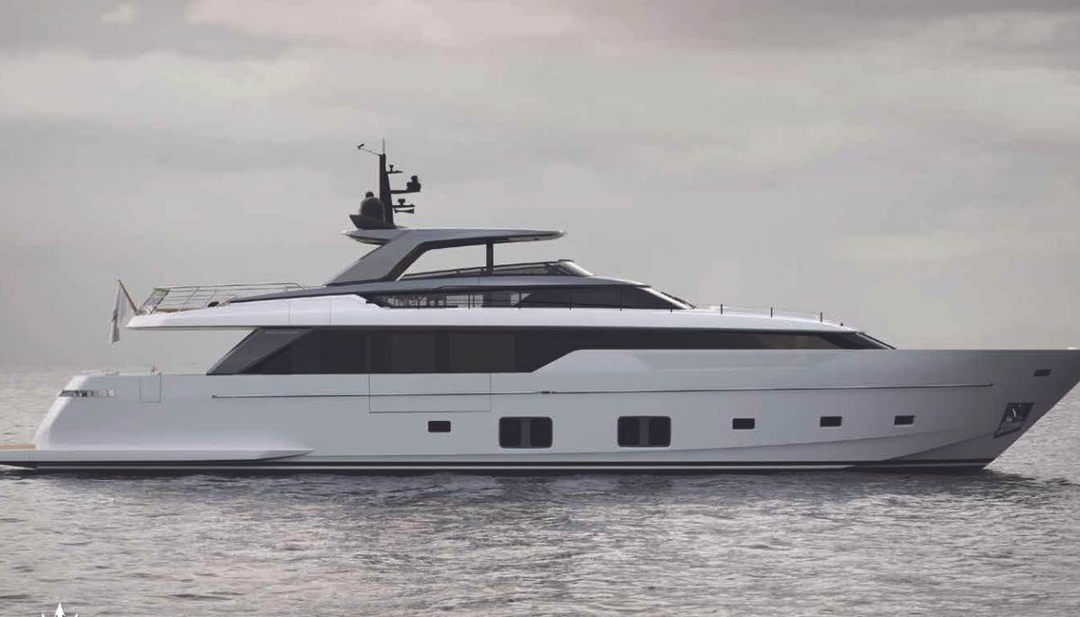 MARY yacht charter 2