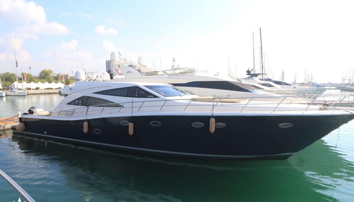 GUARFIRO yacht charter 2