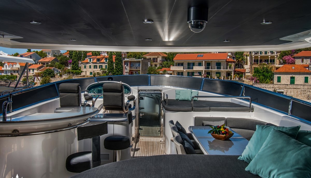 CONTE ALBERTI yacht charter 5