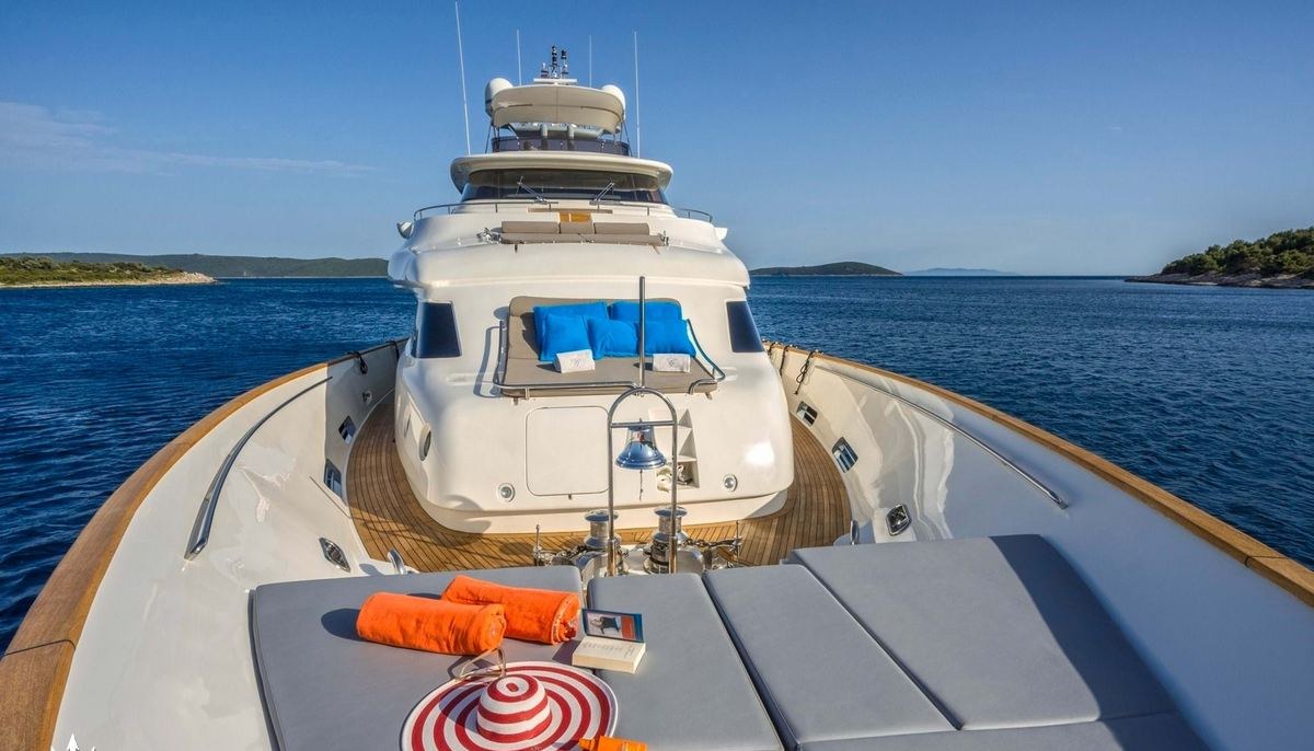 SEVENTH SENSE yacht charter 3